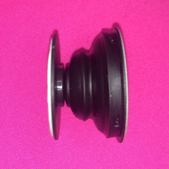 Phone Grips 2 for $7! - Picture 3 of 8